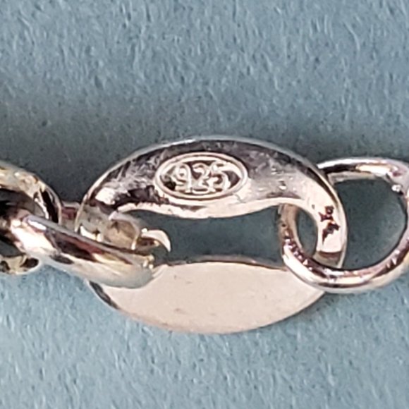 LILLIANA monogram name Sterling silver 925 necklace. 16" - Picture 4 of 4